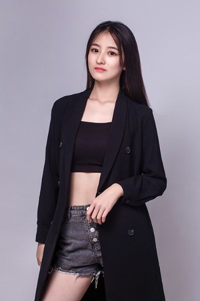 熱烈祝賀我校楊雨昕同學通過中國民航大學專業(yè)考試